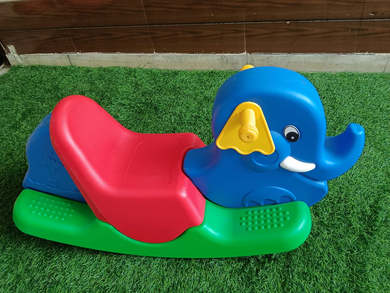 Children rocker toy